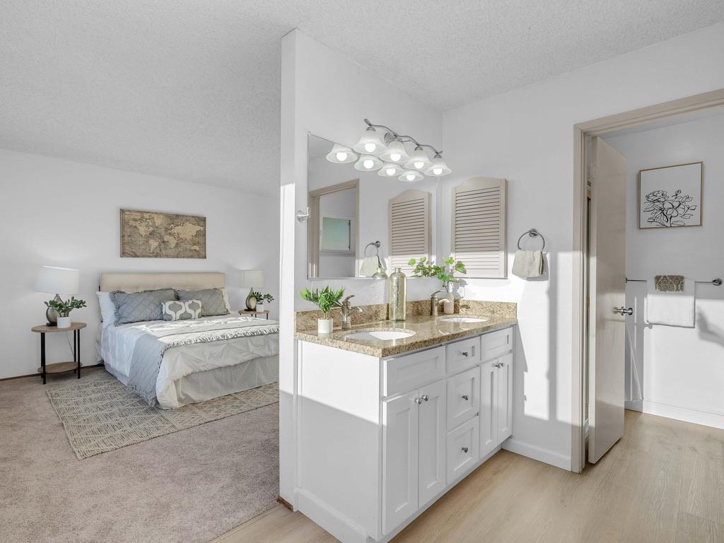 6250 Via De Adrianna