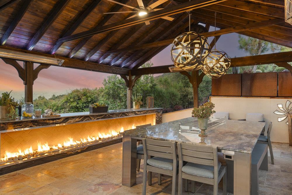 15355 Blackberry Hill RD