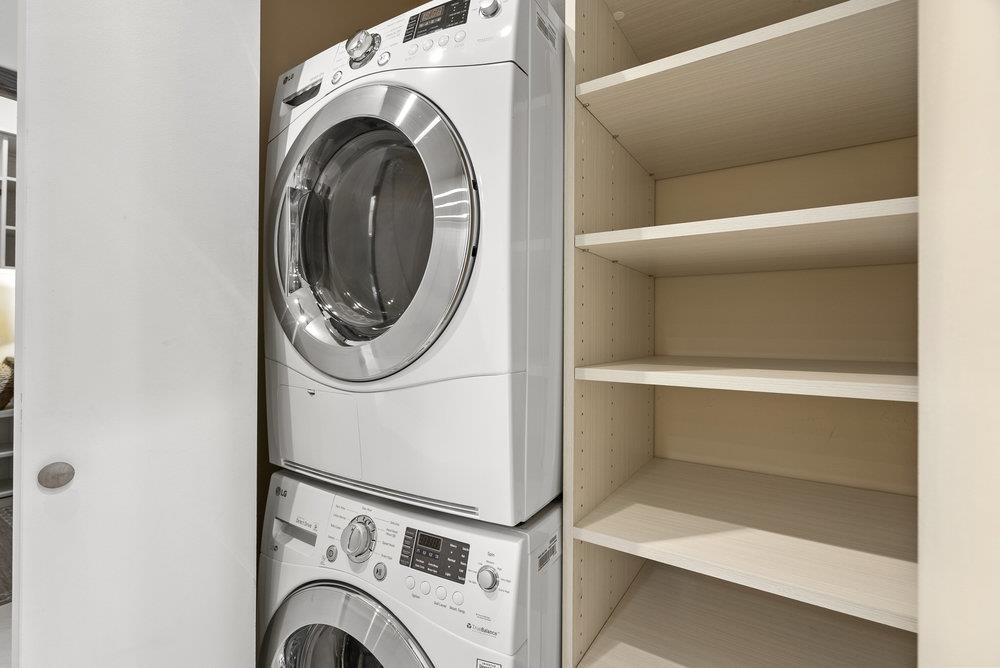 15355 Blackberry Hill RD