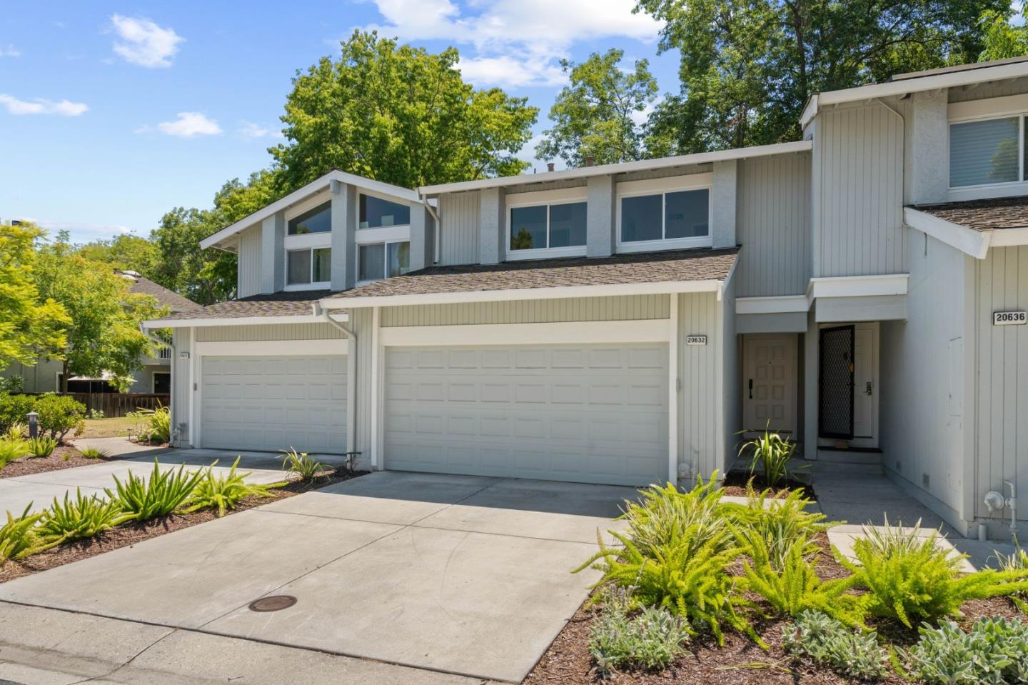 20632 Oak Creek LN