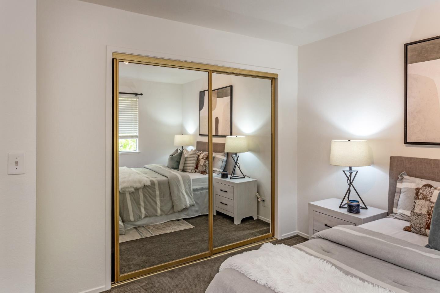 507 & 509 W Rincon AVE