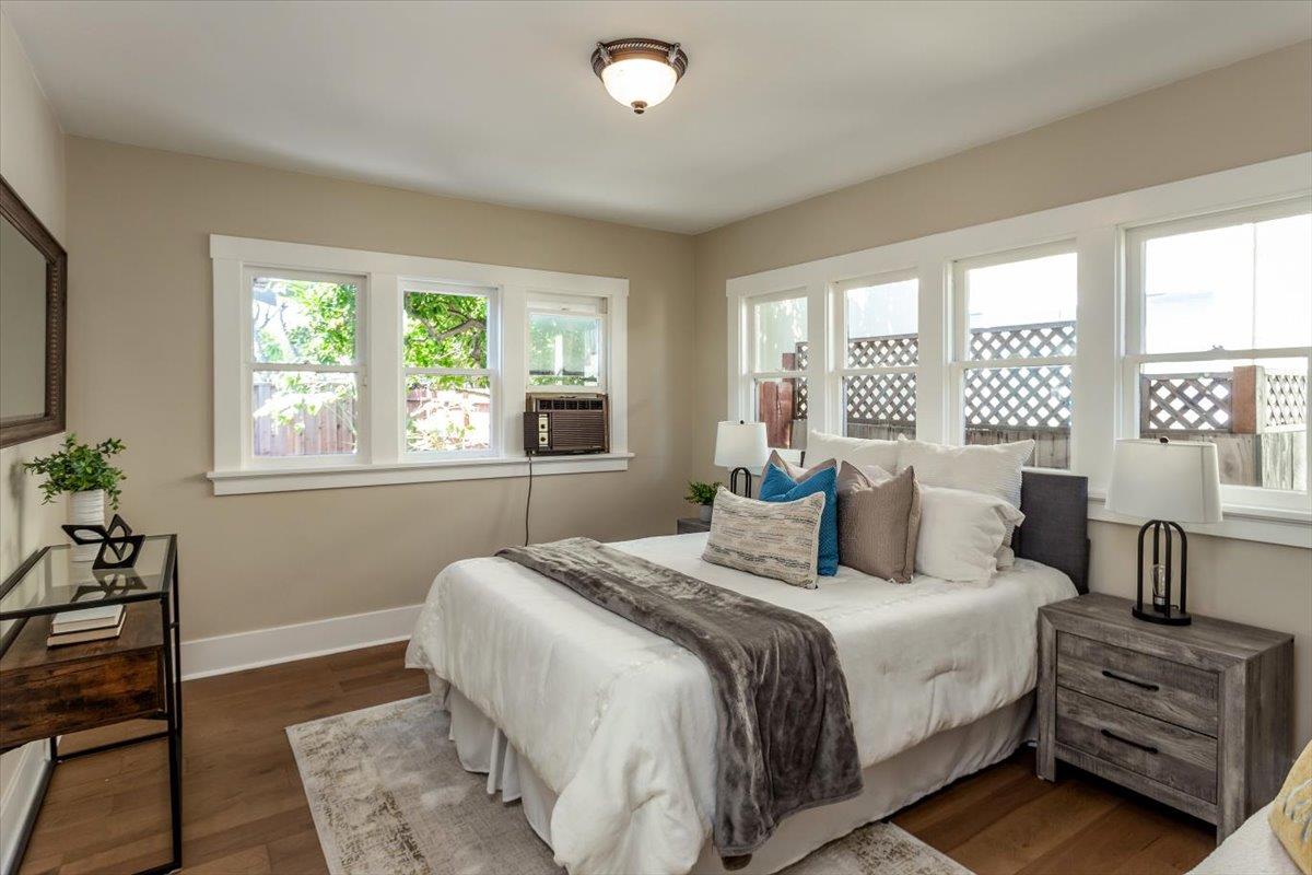 384 E Washington AVE