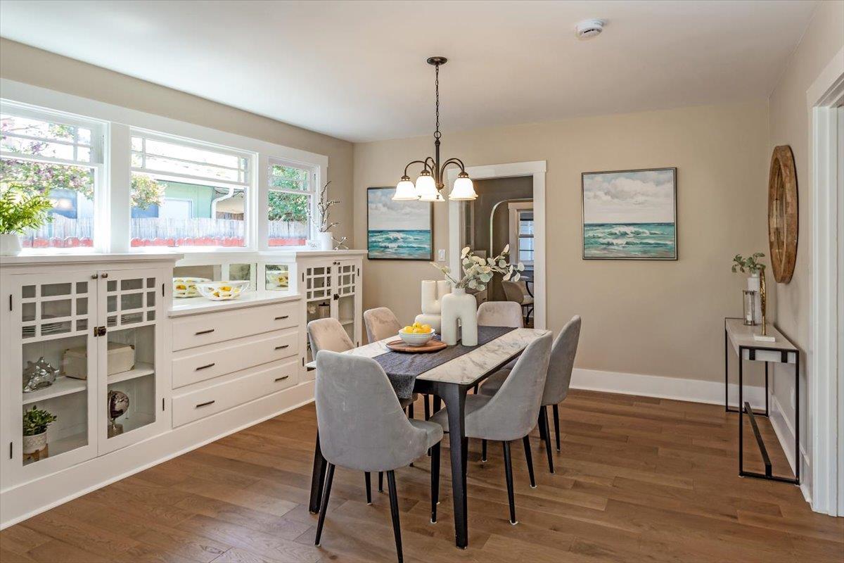 384 E Washington AVE