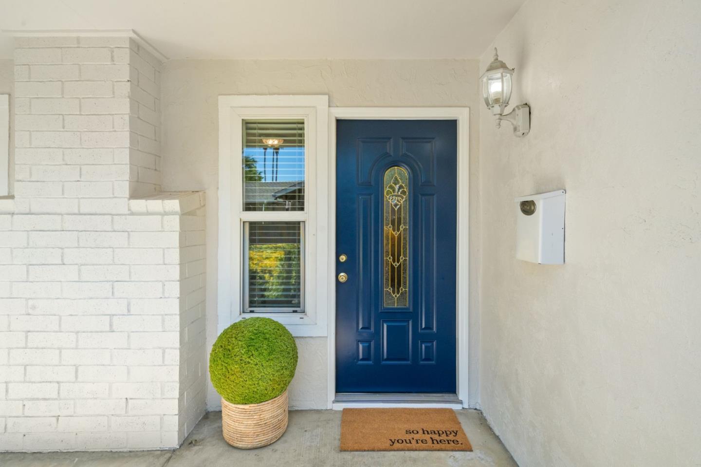 5694 Orchard Park DR