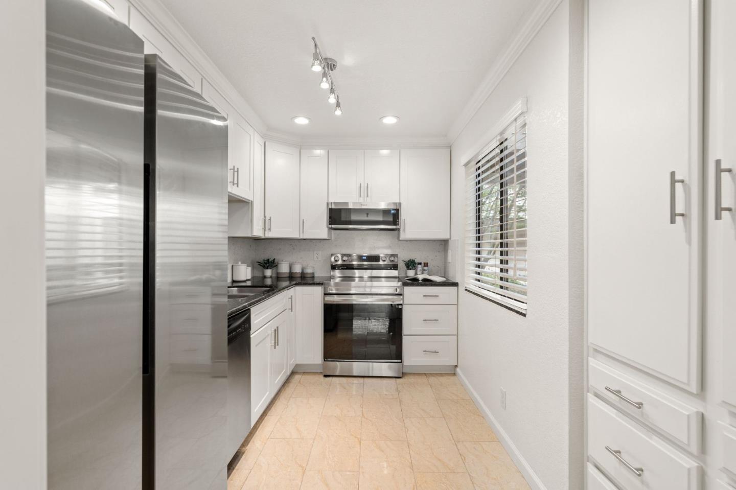 449 Alberto WAY C135