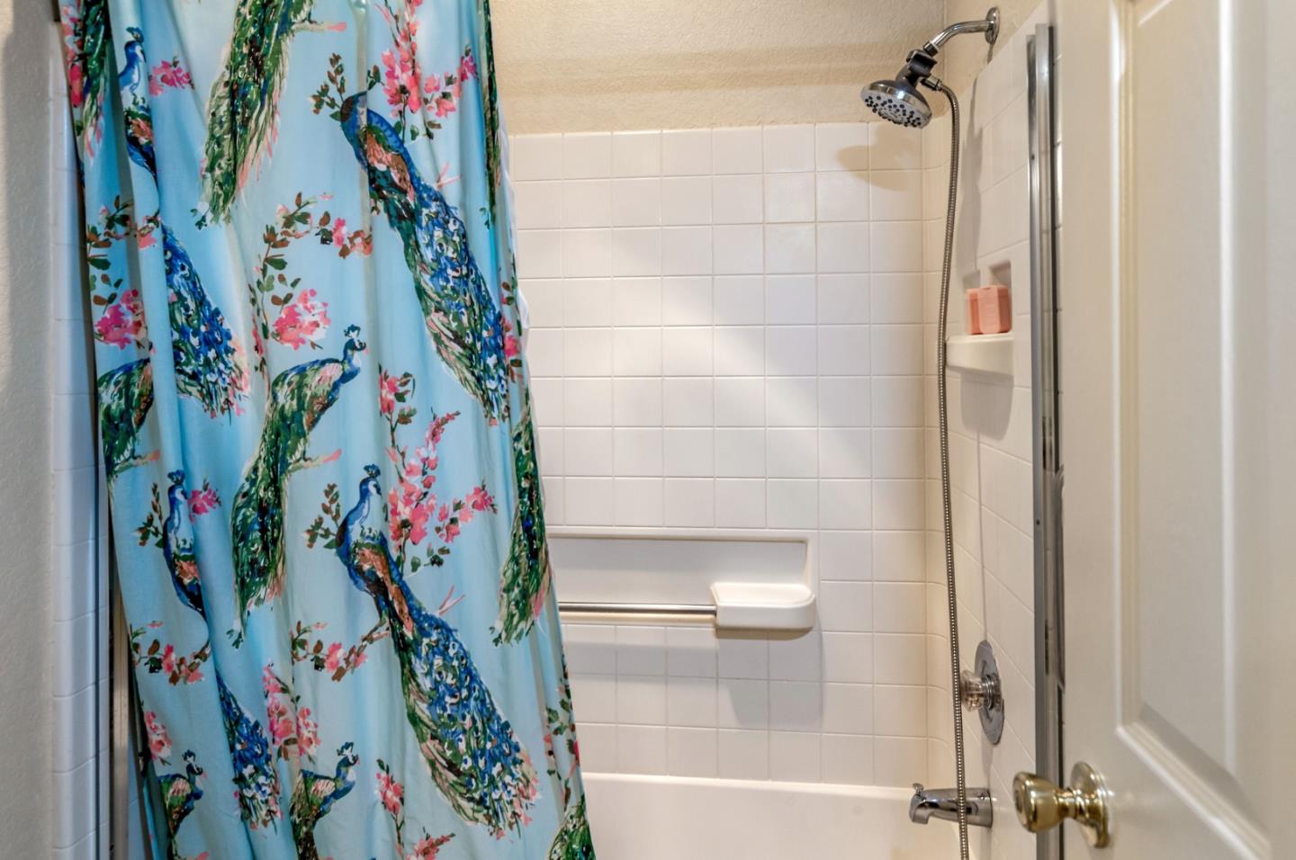 5958 Bridgeport Lake WAY