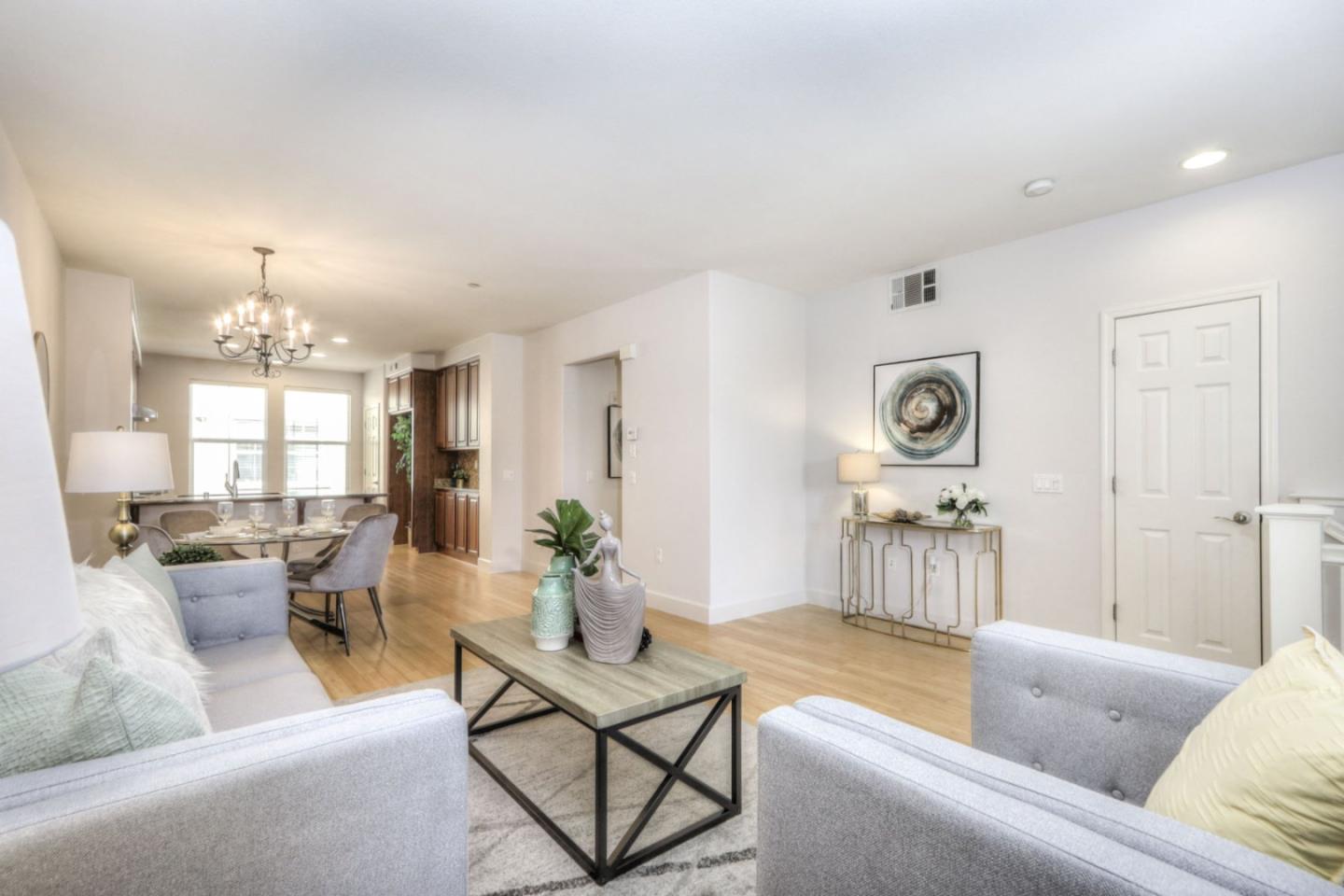 806 Mente Linda LOOP