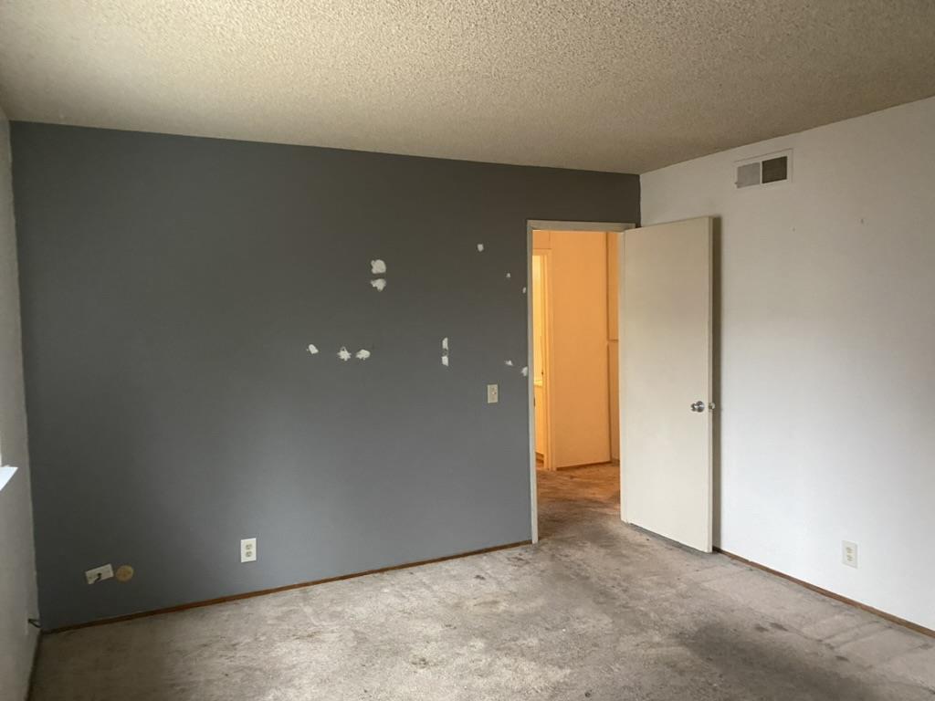 349 Henderson DR