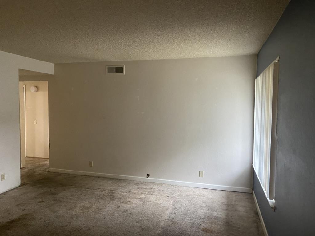 349 Henderson DR