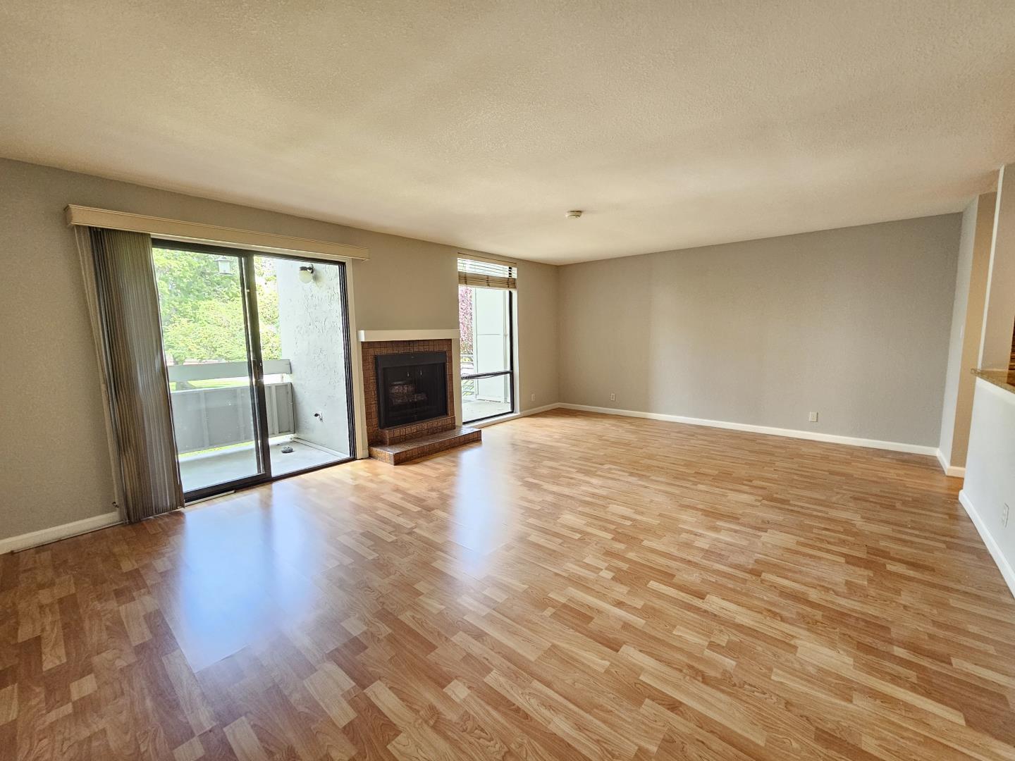 1191 Compass LN 108