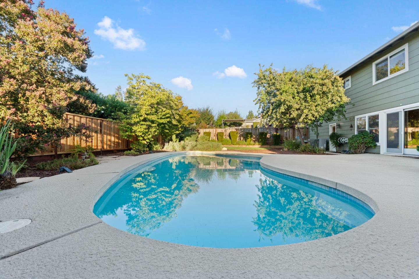 1467 Camino Robles WAY