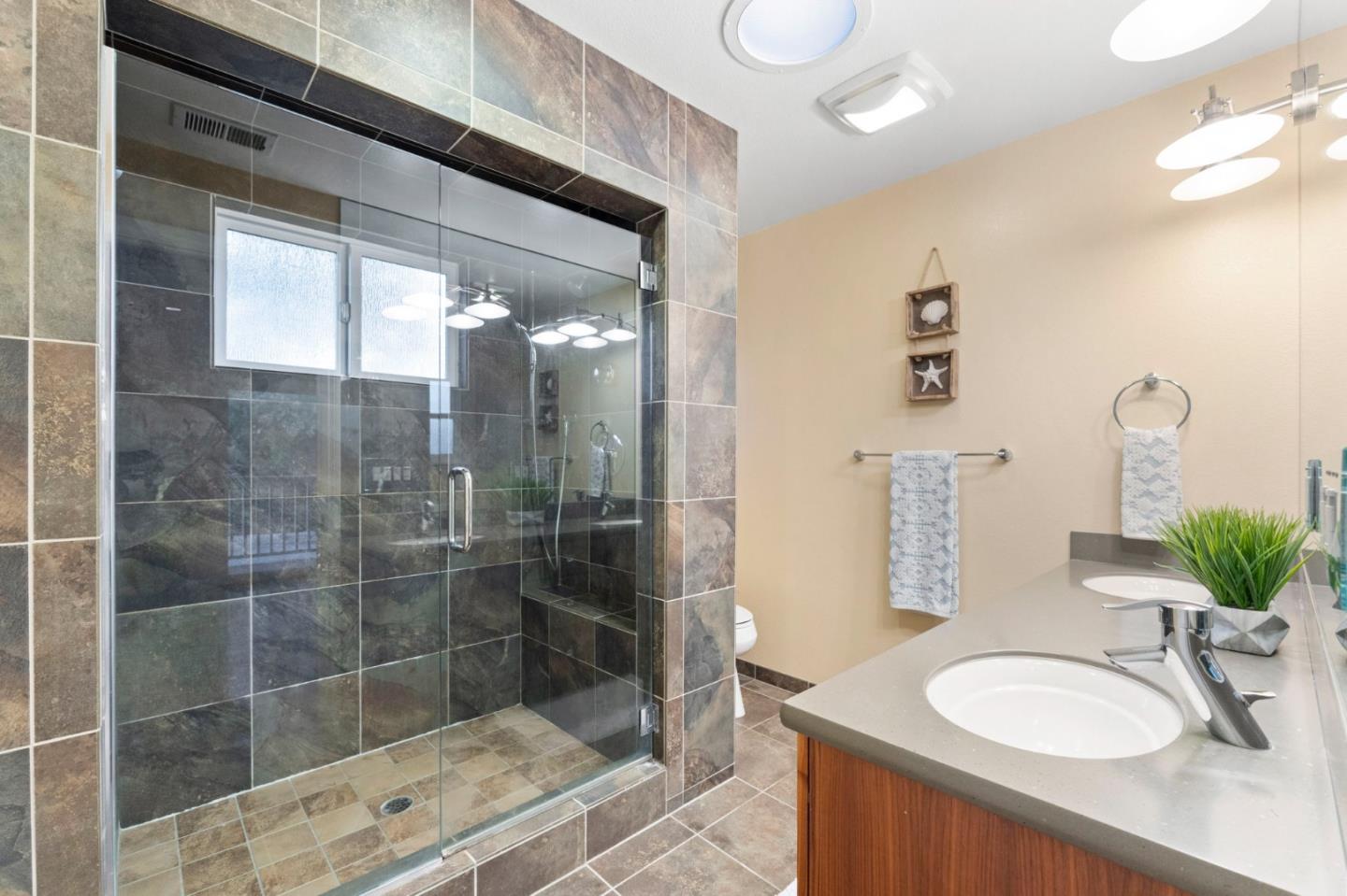 1467 Camino Robles WAY