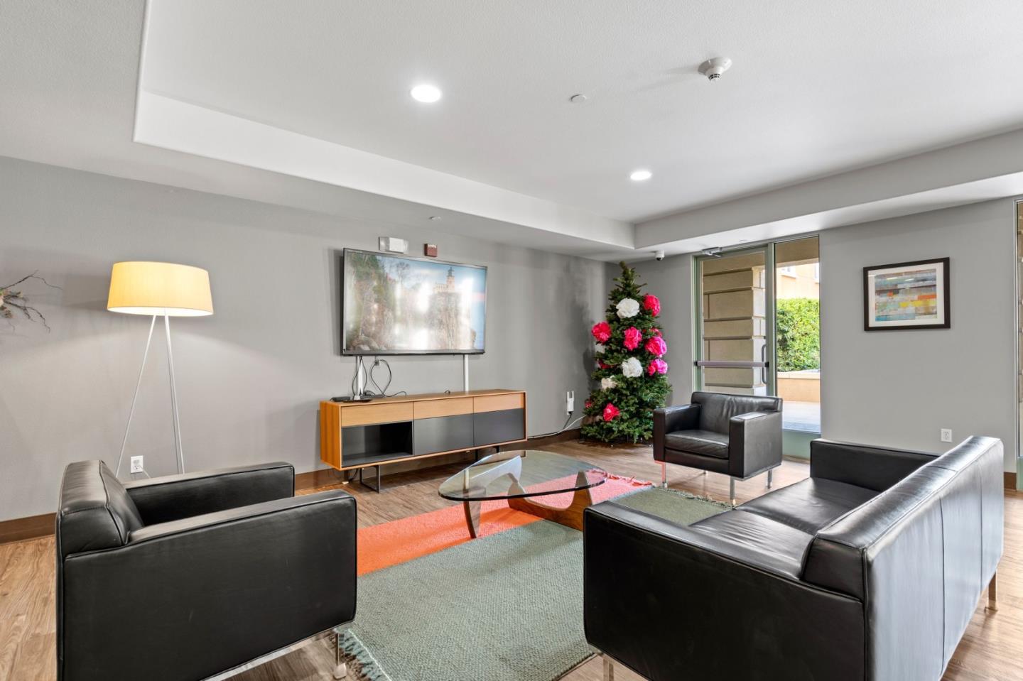130 E San Fernando ST 514