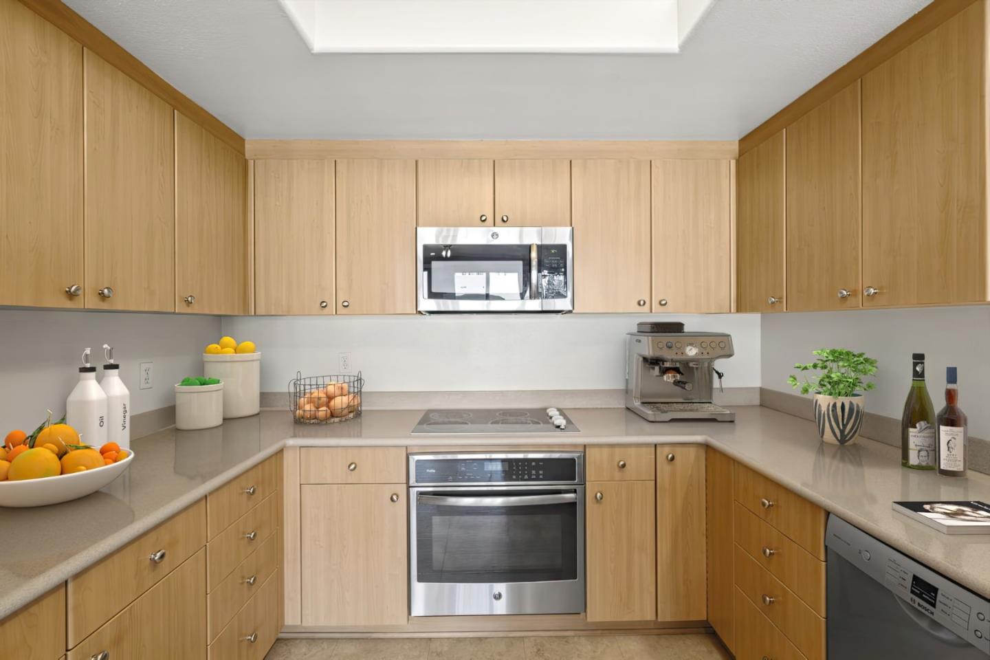 130 E San Fernando ST 514