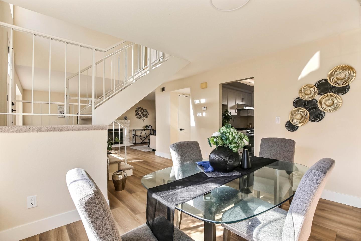 7229 Sleepy Creek DR