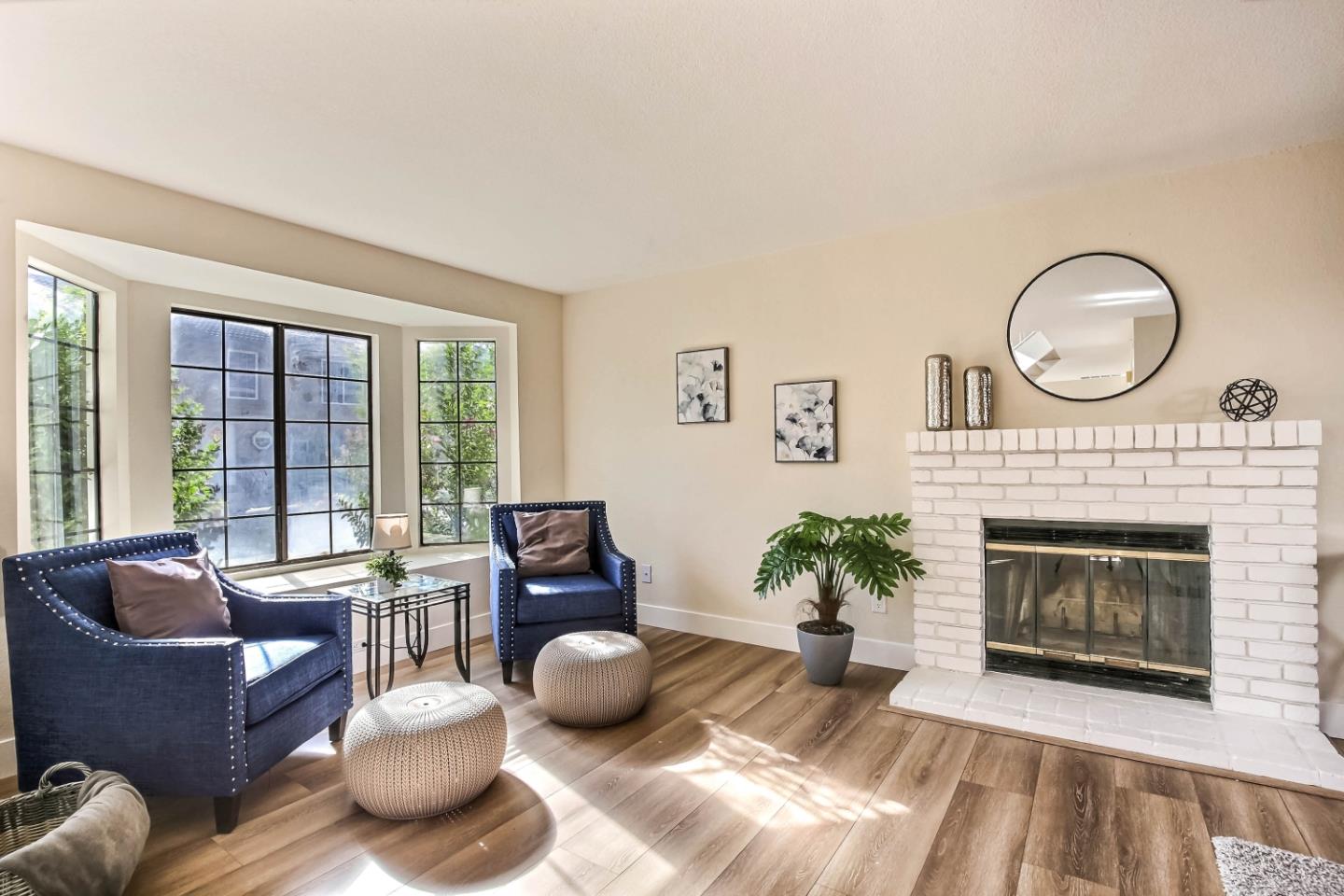 7229 Sleepy Creek DR