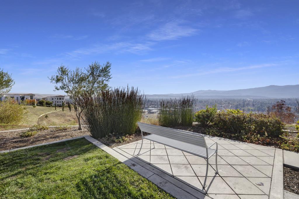 186 William Manly ST 5