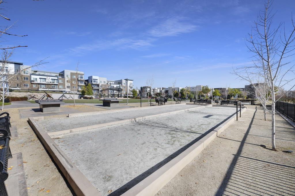 186 William Manly ST 5