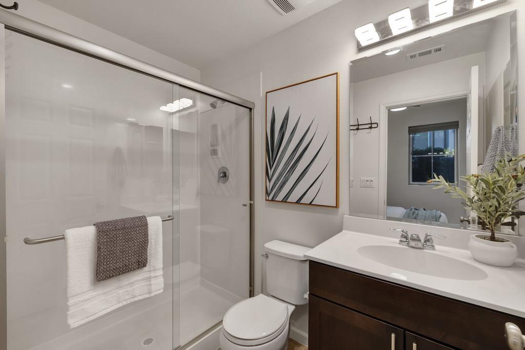 186 William Manly ST 5