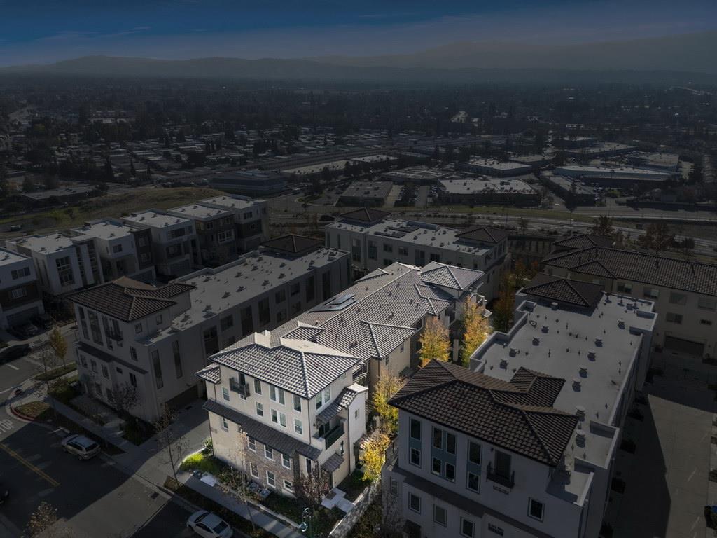 186 William Manly ST 5