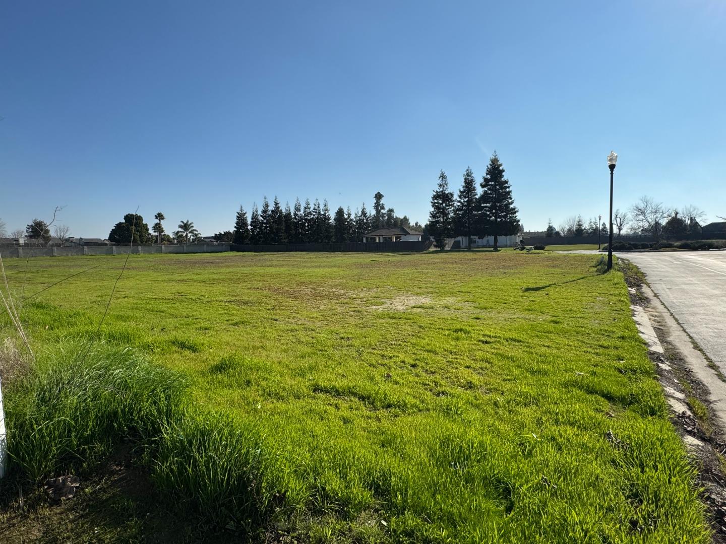 3196 Heather Glen LN