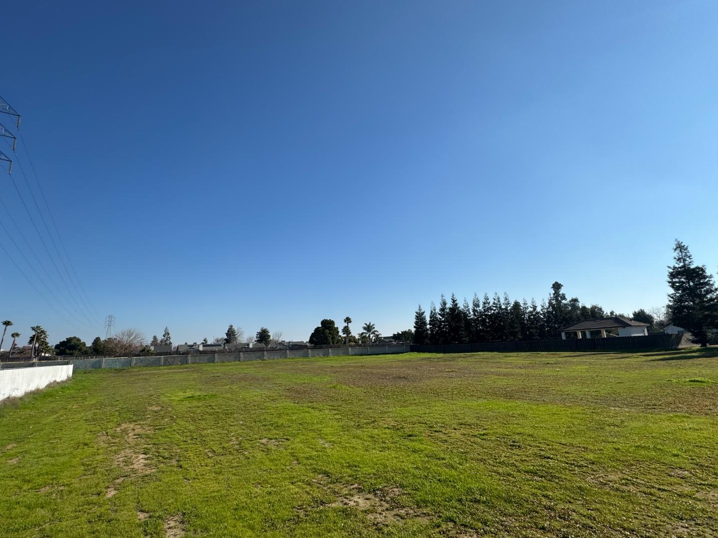 3196 Heather Glen LN