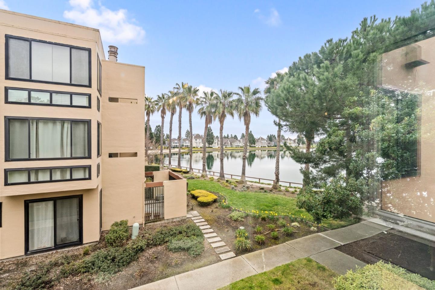 922 Beach Park BLVD 29