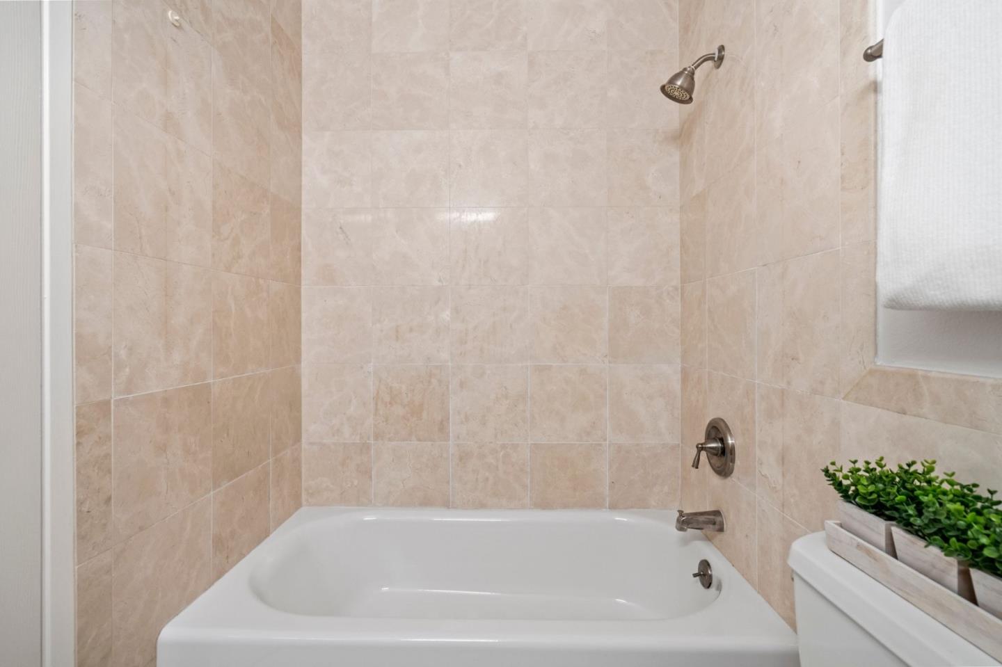 922 Beach Park BLVD 29