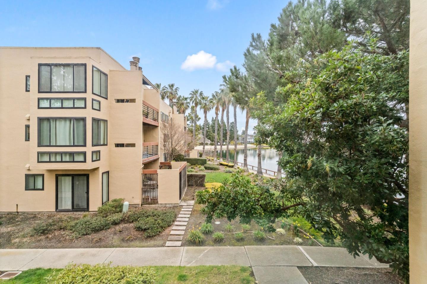 922 Beach Park BLVD 29