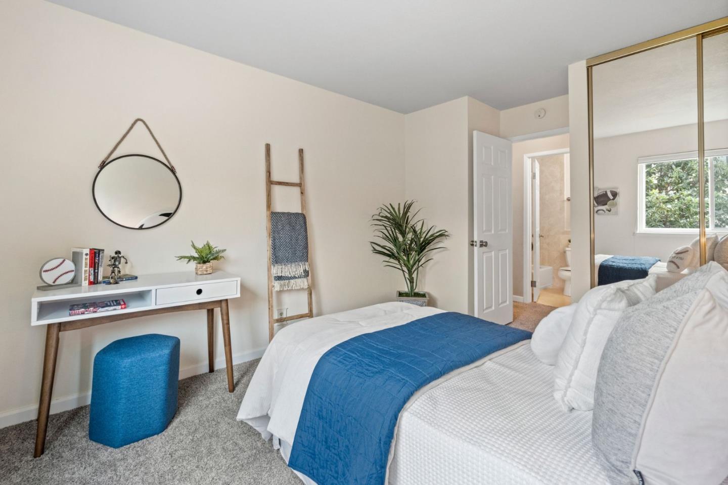 922 Beach Park BLVD 29