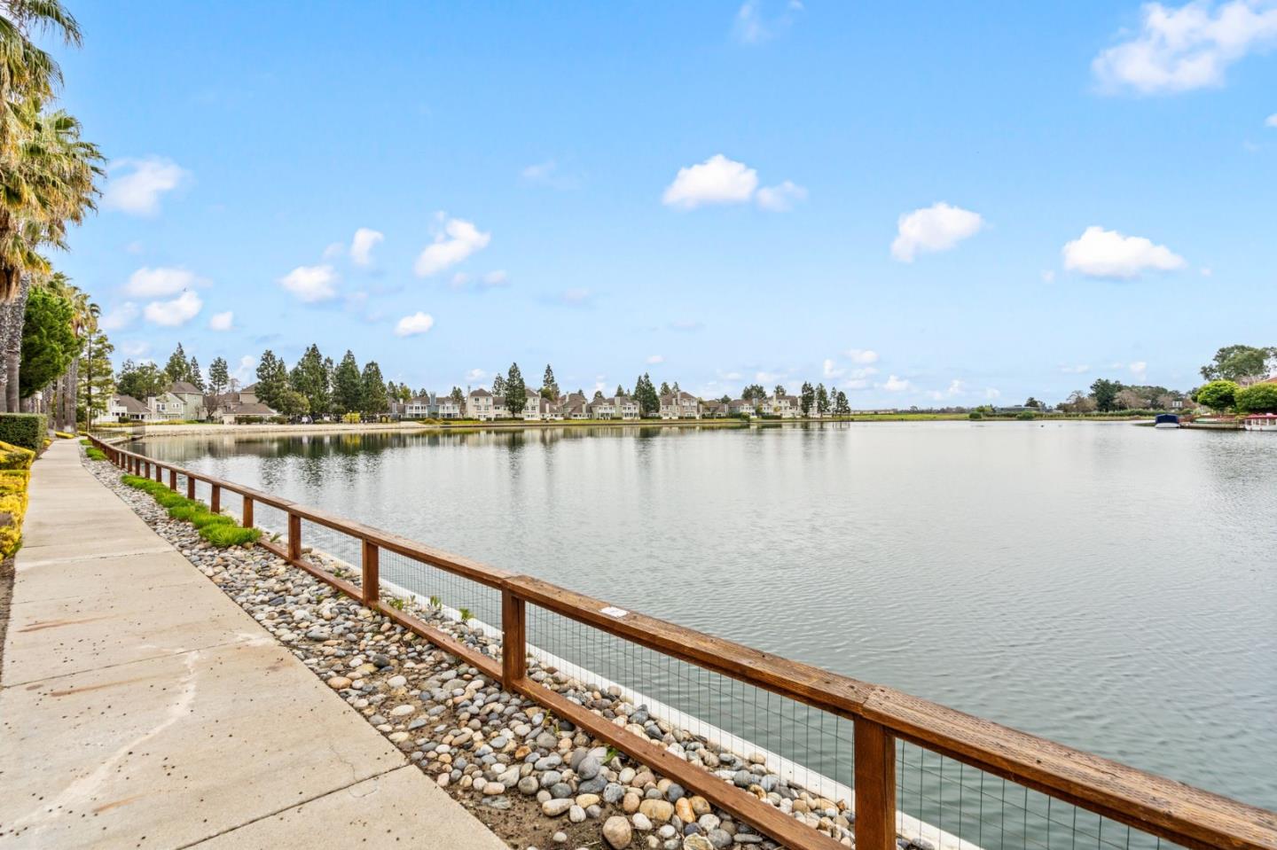 922 Beach Park BLVD 29