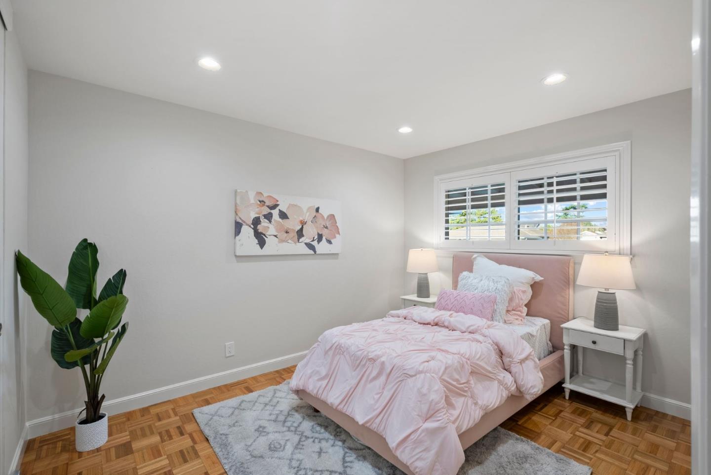 6325 Desert Flame DR