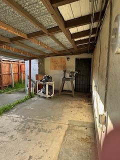 1674 Miami DR