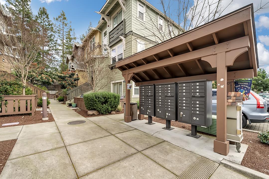 237 Bluebonnet LN 504