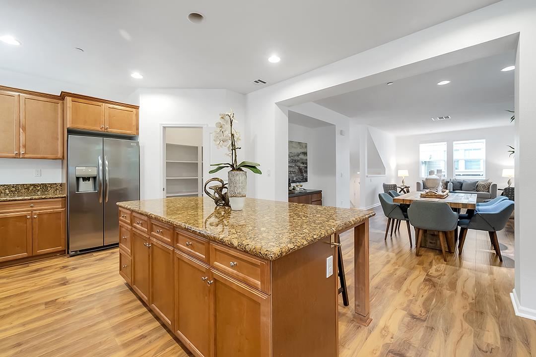 237 Bluebonnet LN 504