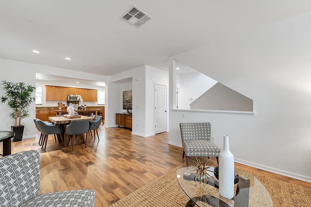 237 Bluebonnet LN 504