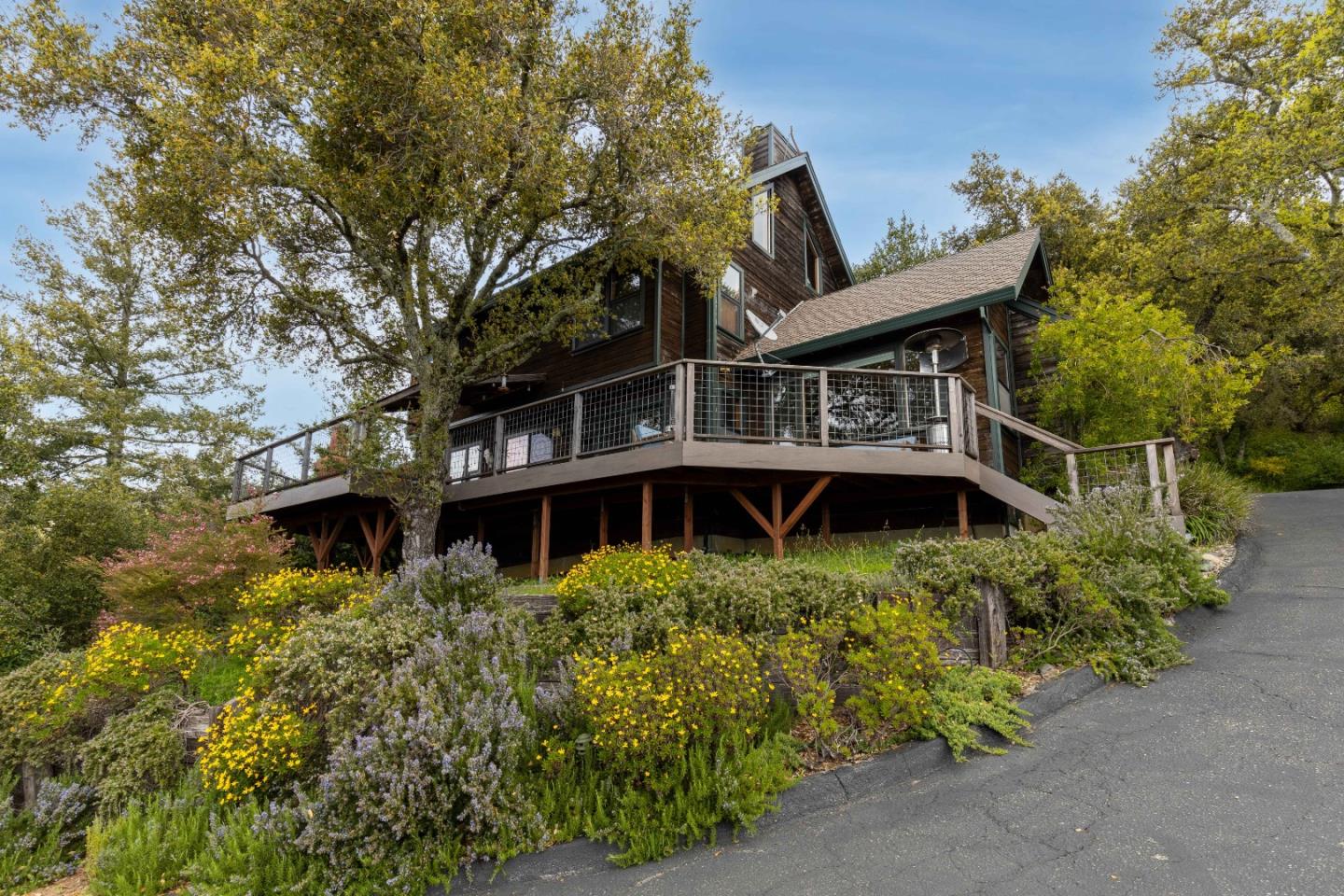 23000 Mountain Charlie RD