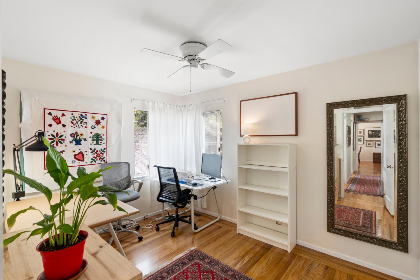 2440 Walnut Grove AVE