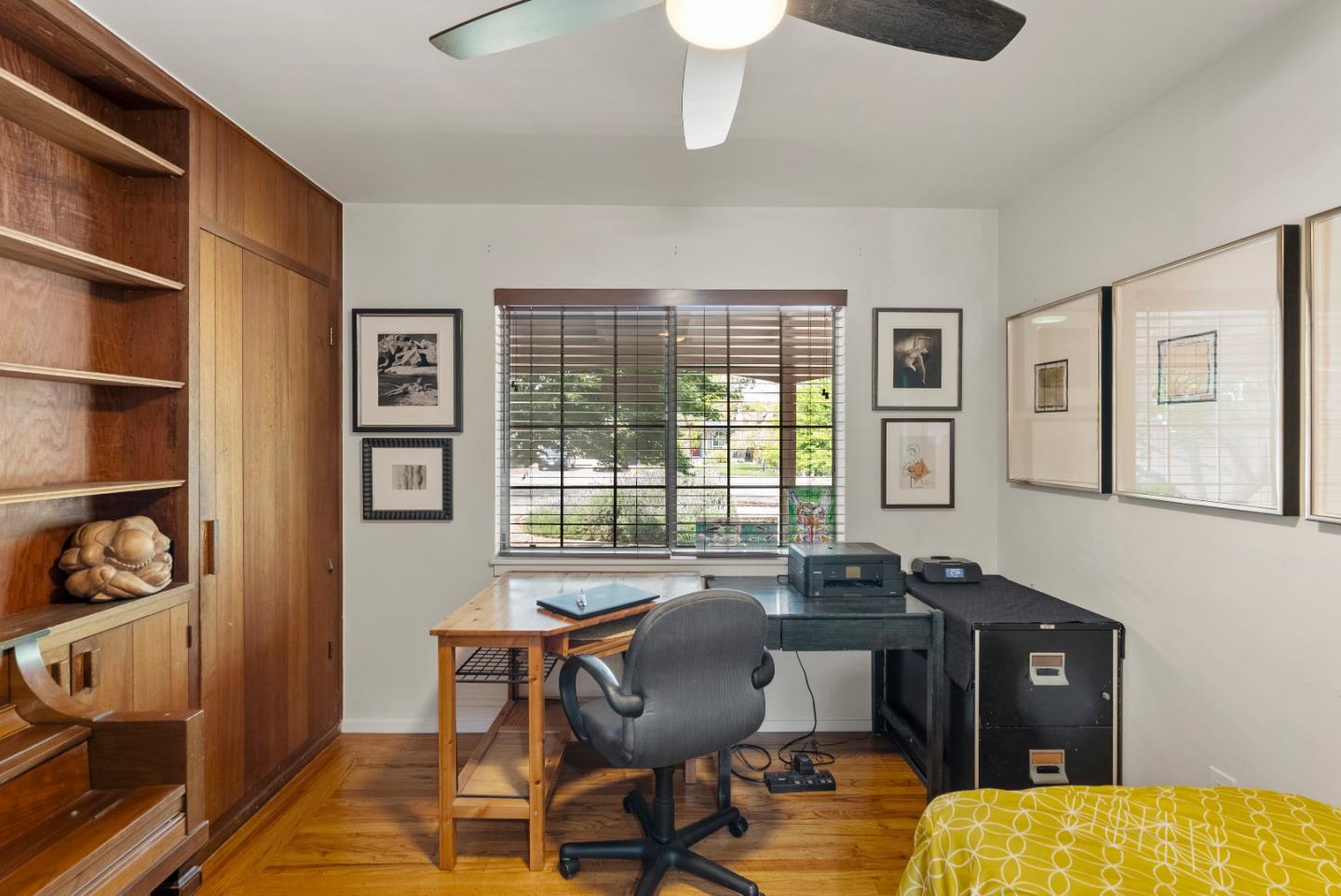 2440 Walnut Grove AVE