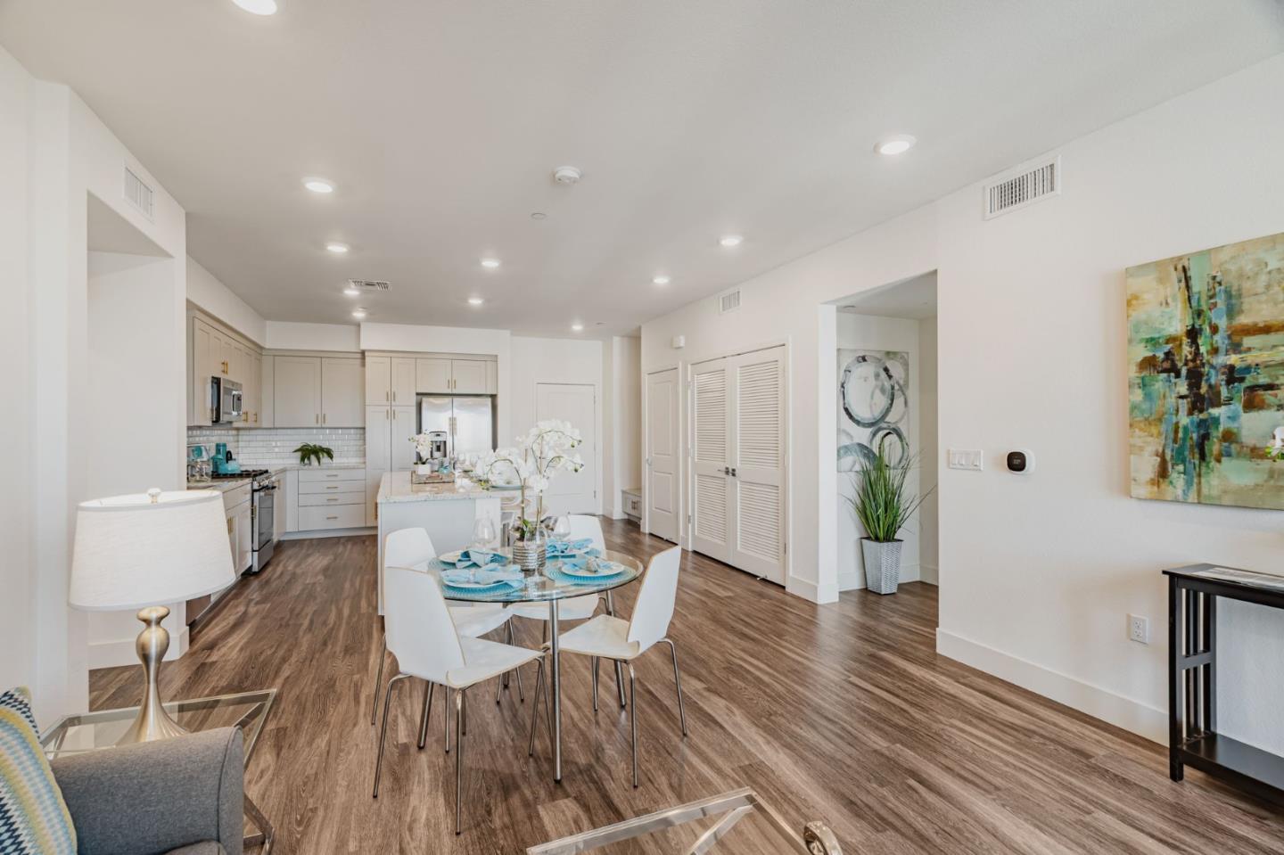 5925 Charlotte DR 418