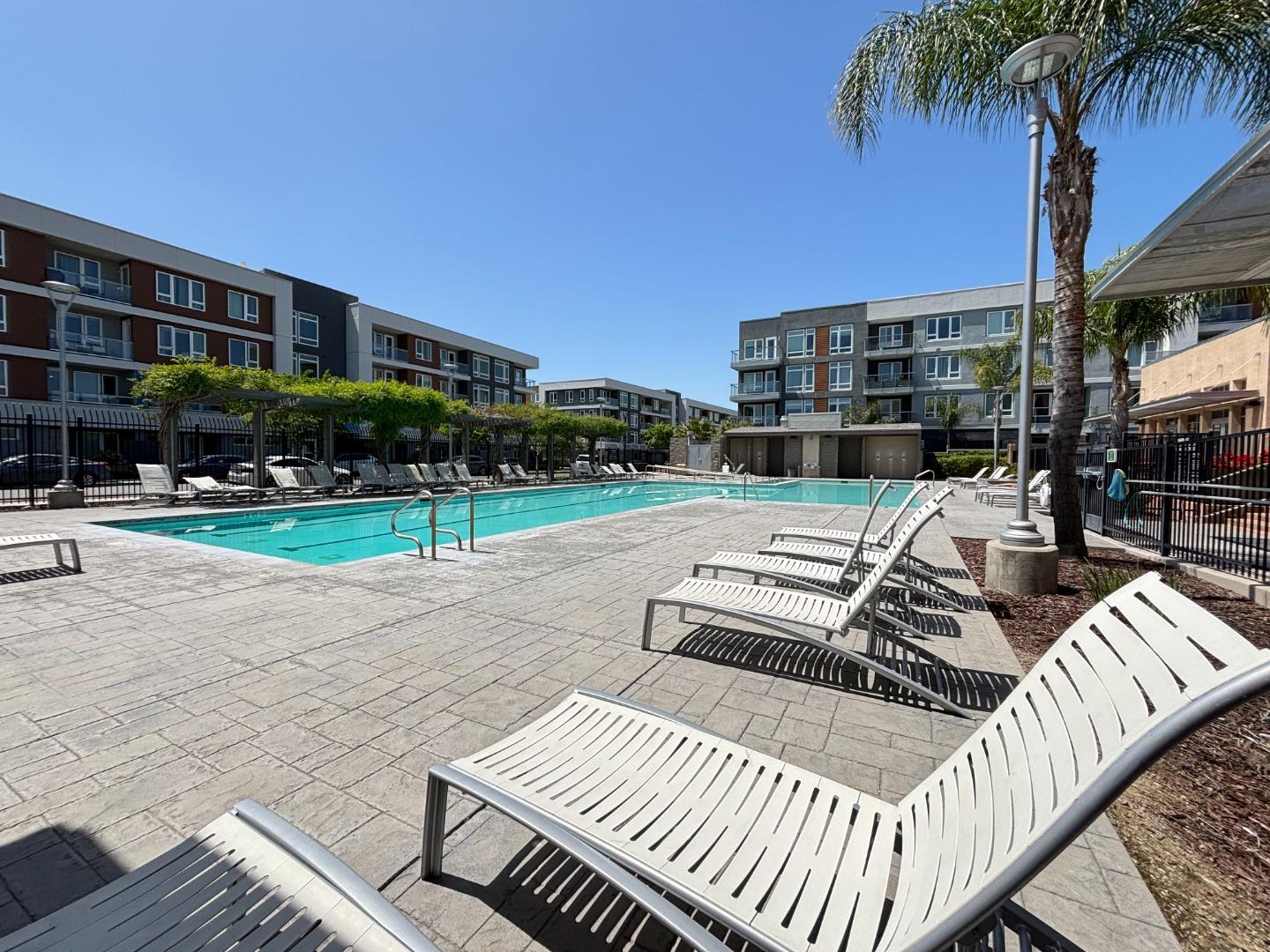 5925 Charlotte DR 418