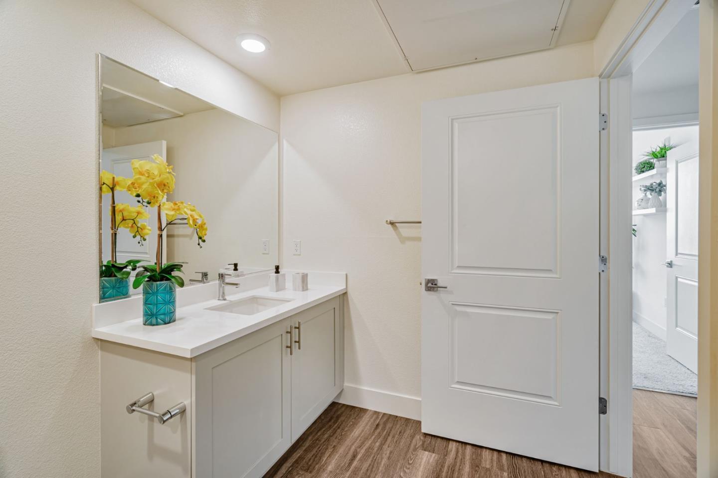 5925 Charlotte DR 418