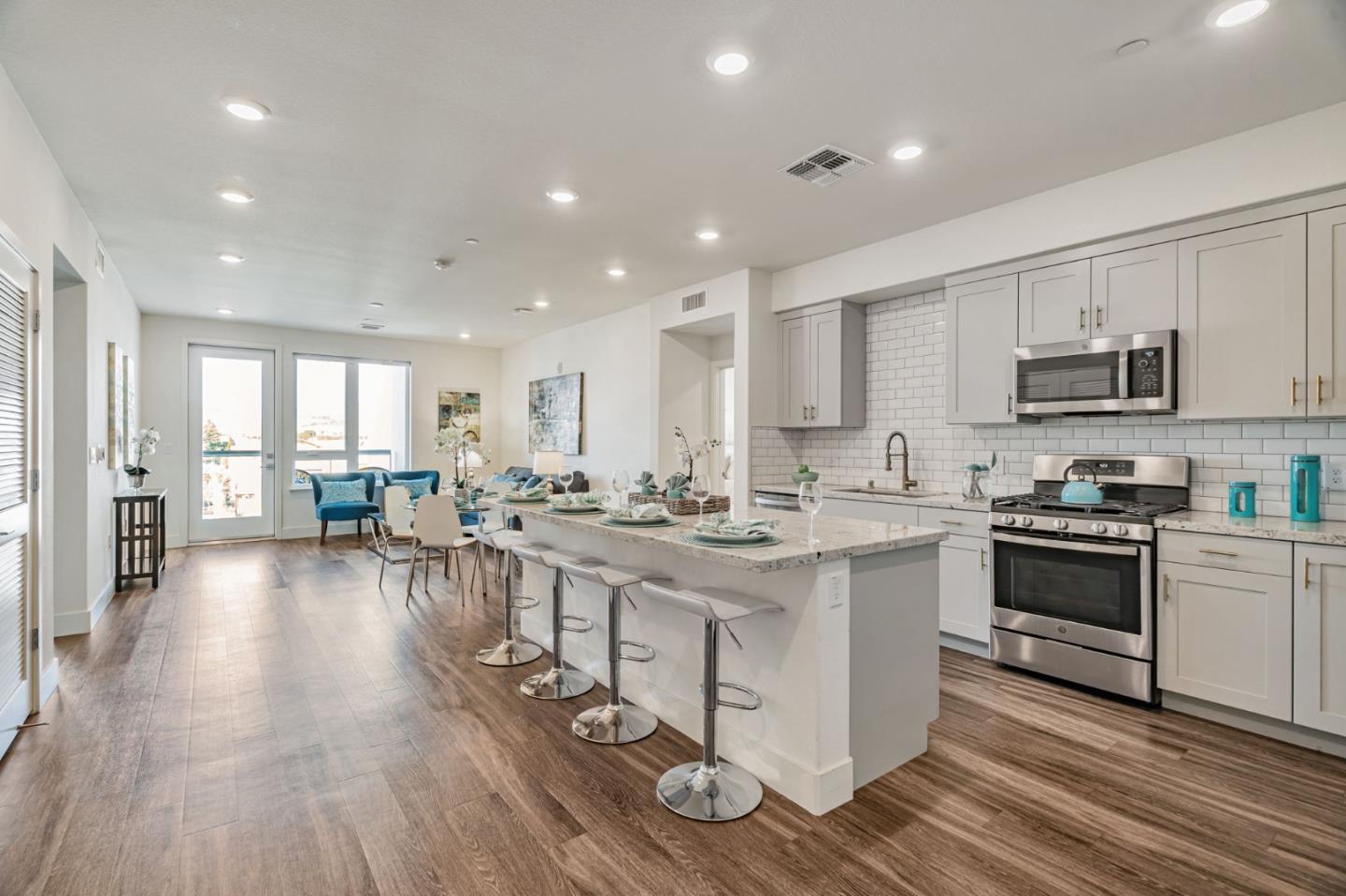 5925 Charlotte DR 418