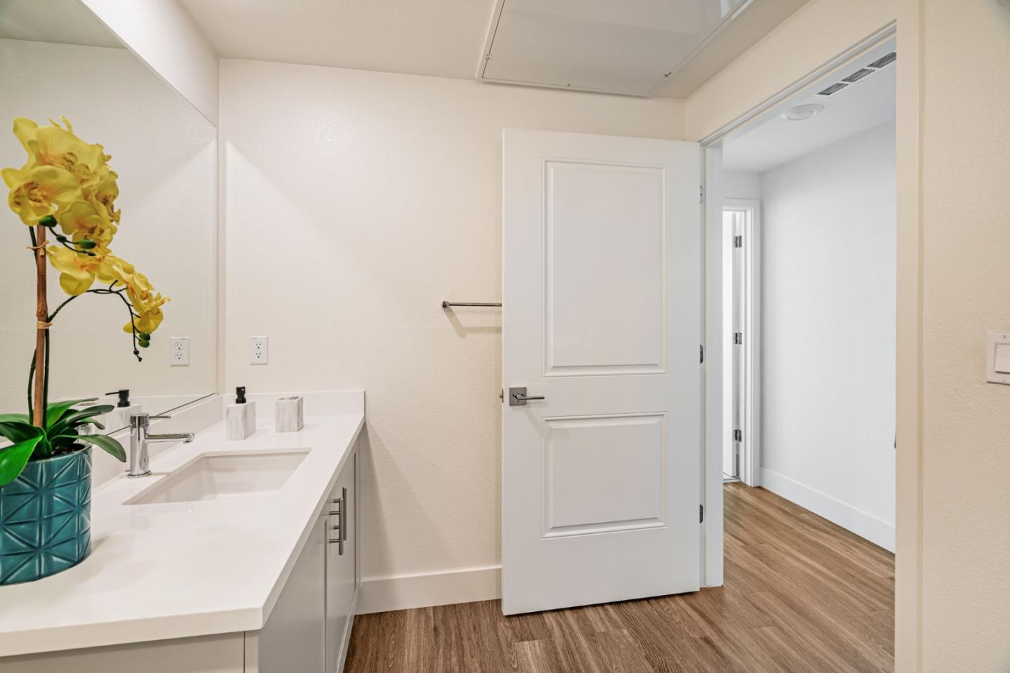 5925 Charlotte DR 418