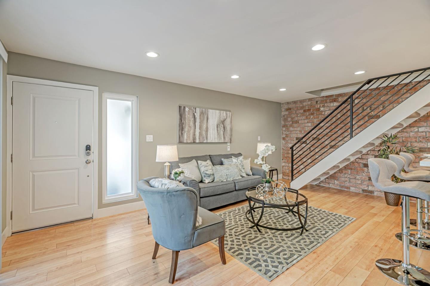 1368 Branham LN 2