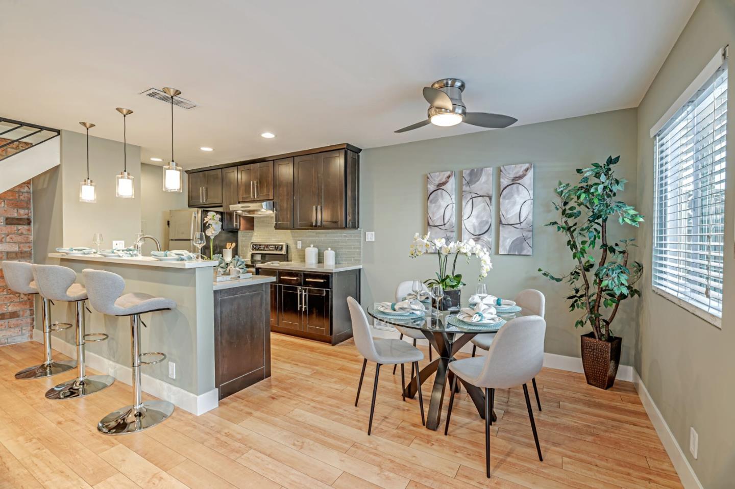 1368 Branham LN 2