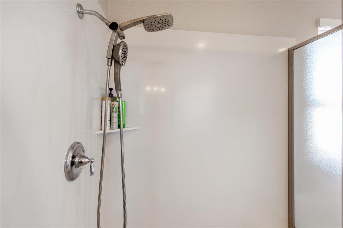 30111 Mountain View DR