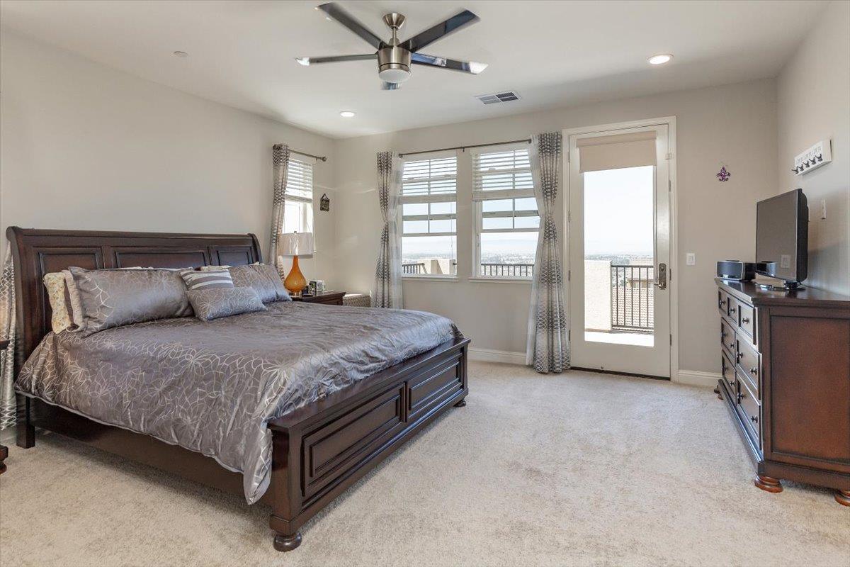 30111 Mountain View DR