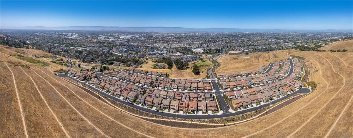 30111 Mountain View DR