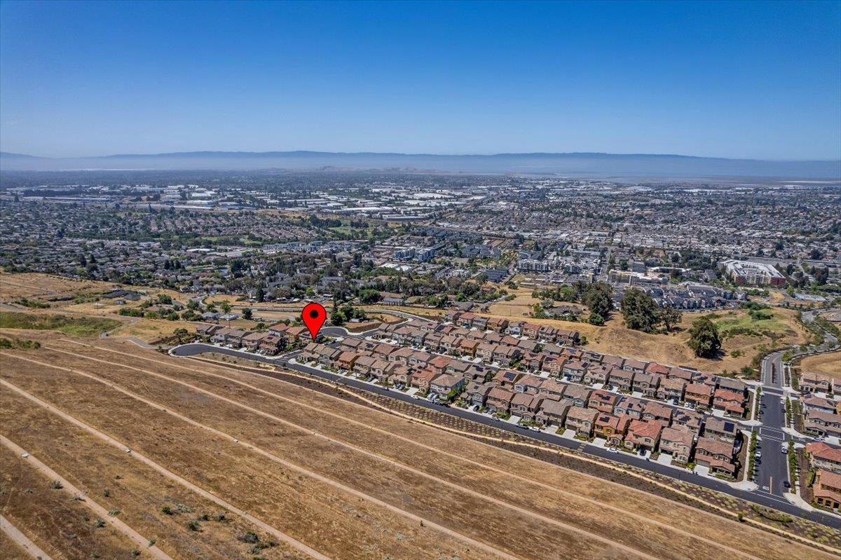 30111 Mountain View DR